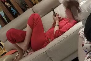 (原创!)偷拍少妇表姐被发现… 后来… 我应该后悔还是继续下去…1