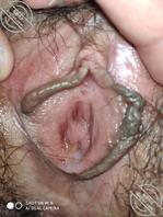 把你们的骚屄发出来1