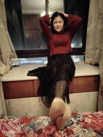 现在就剩我和妈妈了 想找些厉害的野爹让妈妈变成淫荡的公厕0