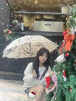 我姐真是个骚杯 好想玩她0