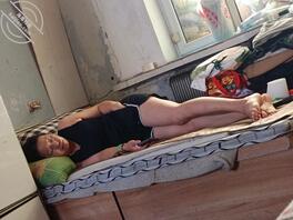 亲妈求操求重口辱骂，求亲爹AI换脸，射我妈脸上也可以1