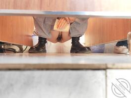 原创厕拍 戴眼镜的少妇1