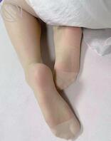 有人能勾引我的骚妈吗？2