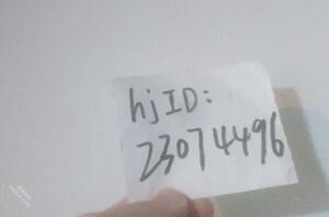 (精品原创)我妈刚被我爸操完,前脚我爸刚出门,我就又把她按住内射进去!!2