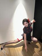 今天是中华娘哦，爸爸们的大鸡巴硬了没有啊？快点插进来0