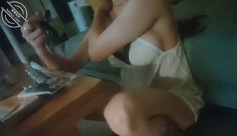 【原创】刚隔离结束的妹妹,被我干的水喷的我下半身都是。被我干到高潮叫爸爸1