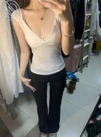 我是什么很丑的人吗？这么久了都没人操，我也没人追我。