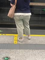 地铁偶遇大肥屁股0