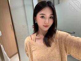 今天老板点了双飞，你们觉得我俩质量可不可以呀0