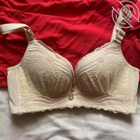 唯独对我妈的骚内衣内裤情有独钟2