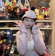 最近约到一个女的，也不知道装单纯还是怎么回事1