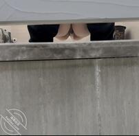 厕所偷拍，最新出炉！我也想拍脸，太难搞了兄弟们！2