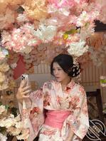 有认识的吗，穿这种衣服的怎么想的0