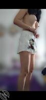 大哥指点成功偷拍到骚妈妈换衣服0
