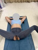 (原创)媳妇穿上瑜伽裤诱惑我,其实她内裤早就湿了2