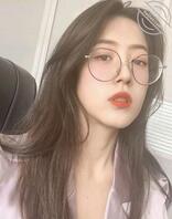 【原创】刚做完月子的嫂子过来看我,骚穴有点松弛,不过少妇会自己夹紧骚穴!【原出售】1