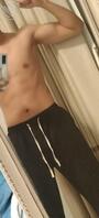 大学生找炮友约，身高180cm，体重68公斤，有腹肌，喜欢少妇，小姐姐