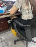 每天分享办公室偷拍，同爱好者可以分享在评论区一起交流分享0