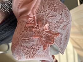 骚妈的短丝和奶罩1