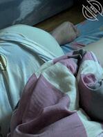 怎么样才能操妈妈，现在我的鸡巴特别的难受，特别的难受，特别的想插进去1