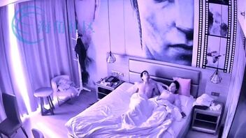 绝版酒店偷拍 这个男友也太会了吧，动作温柔又有力 女友的声音太好听了