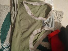 黏糊的逼逼分泌物，闻起来特别清香。有没有勇气舔过2