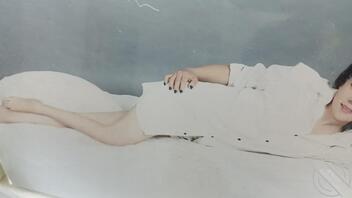 有喜欢玩我妈的么想怎么玩评论区说了算最好给她换脸去衣