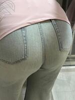 越来越期待 女同事在床上的样子了，这屁股。0