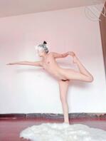 练瑜伽的骚比老婆喜欢那种姿势艹1