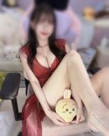 肉肉的小莉子，这周末就要迎来她的第一次约会啦！1