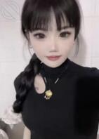 郑州荥阳骚逼精神小妹，有没有见过的1