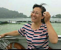 大鸡巴恋母少年快来操你们的王艳伶妈妈,加把劲把你妈妈王艳伶的骚逼操的更黑2