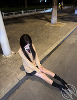 驼色开衫JK穿搭绝了0