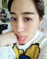 兄弟的气质老婆就是骚  生活照