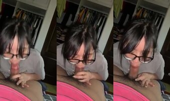 眼镜大奶骚女友。