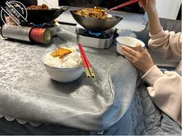 159. 姐夫听到姐姐怀孕的消息后高兴的拉着我一起喝酒1