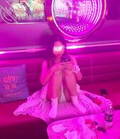 绿帽分享老婆，偷偷自慰都不让我碰了。1
