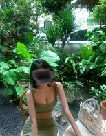 今天我姐让我出门帮她拍照0