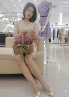 沙发上狠日少妇2