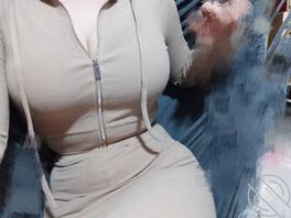 1.(原创)接触海角一年了,我看自己的妹妹有了一点不一样了0