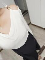 (邻村嫂子)3、忽悠嫂子让我操,明天到家把她办了才是美,抽1000币2