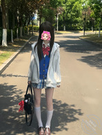 胆小的亲妹妹1 我的和妹妹乱伦被传到了网上 2