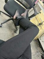 视频贴 我姐这次的主动让我吃惊 穿她舍友的情趣装让我干0