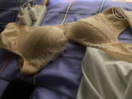 妈妈级别的熟妇阿姨约我去操她,儿子在隔壁房间玩电脑0