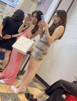 【裙底内裤】包臀裙美女裙底内裤，颜值还不错2