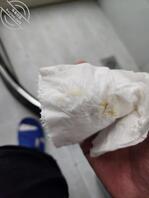 亲三姨的原味内裤，撸鸡巴非常爽，没敢射上面0