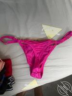 内裤控  今天就穿这个丁字裤去泰国  想看我穿什么内裤的在评论区留言0