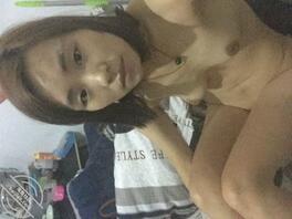 陕西刚工作的小少妇。1