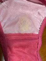 妈妈的骚内裤，中间有分泌物，有点干，味道好极了1