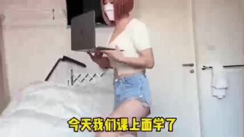 妹妹在学校学了生理课不太懂作为哥哥亲自来教她